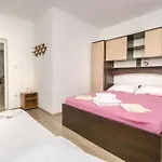 Apartment Sanja Tribunj (Sibenik-Knin)
