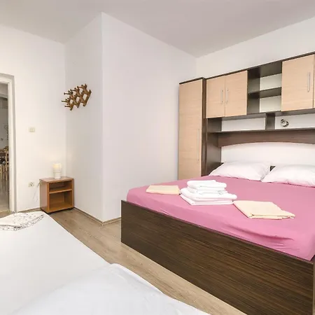 Apartment Sanja Tribalj