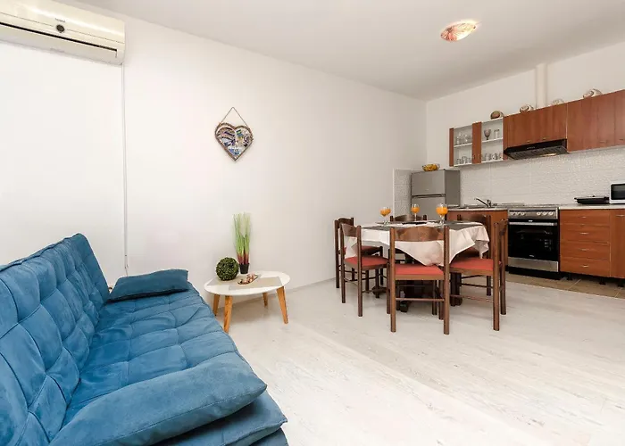 Sanja Apartament *